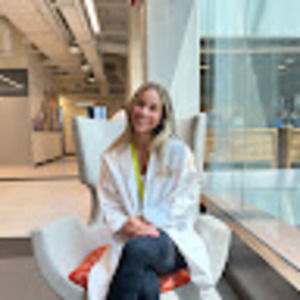 Meet your Posher, Cecelia